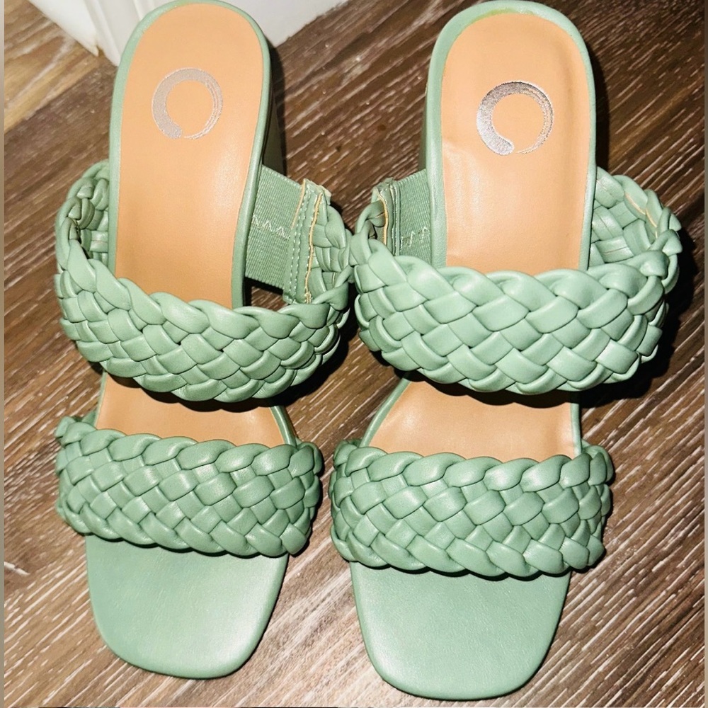 Journee Collection Braided Green Women's Sandals